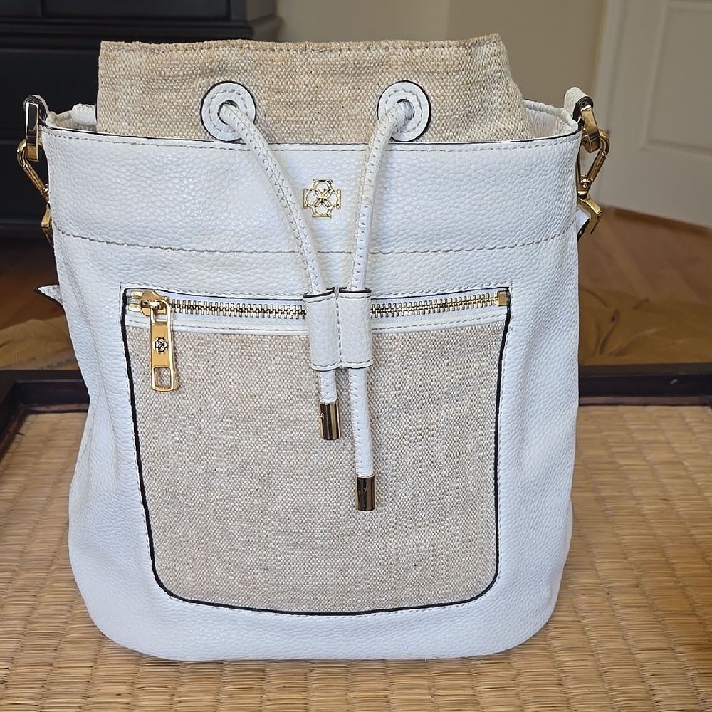 Ann Taylor Cream and Tan Women's Bucket Bag